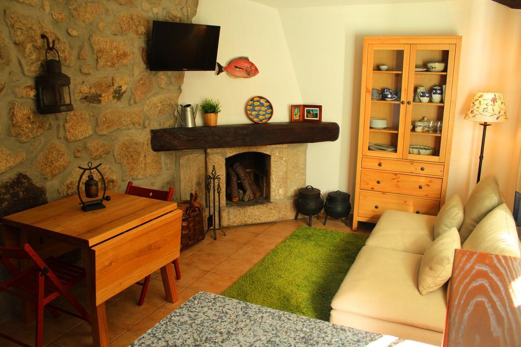 Casa Do Rio - Eido Do Pomar Villa Arcos de Valdevez Ruang foto
